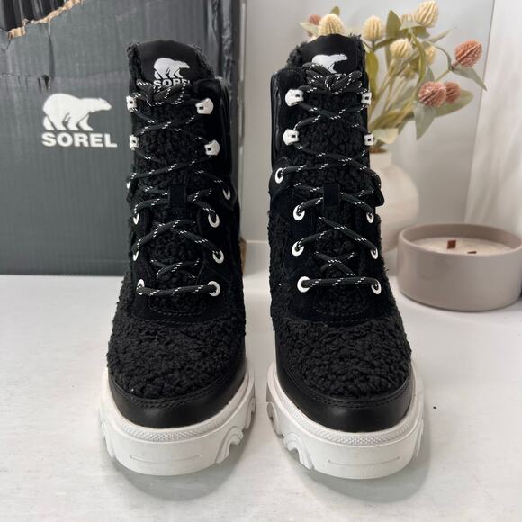 Sorel Brex Heel Lace Waterproof Boot Black/White NL4814-010 Women 9 Tried On - Picture 2 of 11